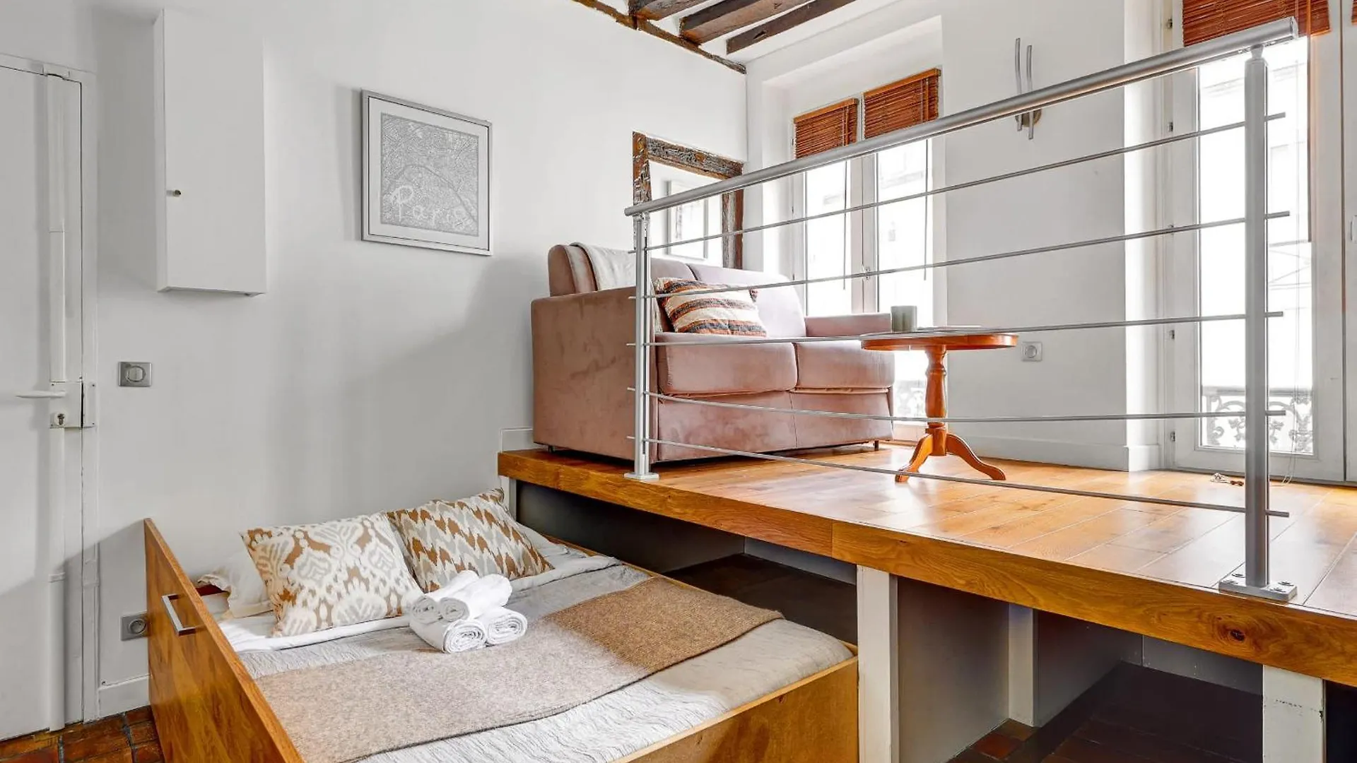 Charming Studio Near Notre-Dame & Marais Paris 0*,  Frankrig